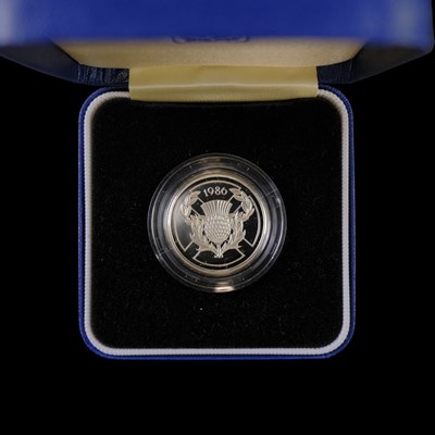 Lot 396 - A Royal Mint UK 1986 "Scotland Commonwealth...