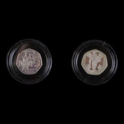 Lot 444 - A Royal Mint UK 2006 "Victoria Cross" silver...