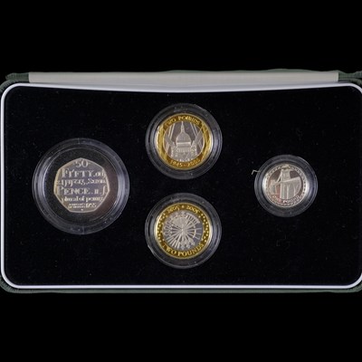Lot 450 - A Royal Mint UK 2005 piedfort silver proof...