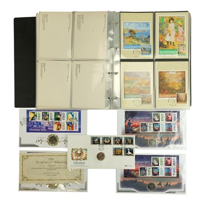 Lot 528 - A quantity of Irish An Post postcards,...