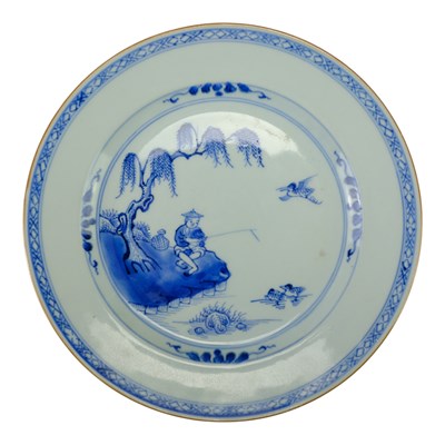 Lot 734 - A Chinese export blue-and-white porcelain...
