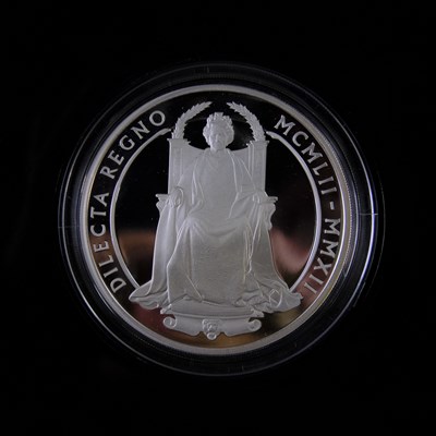 Lot 463 - A Royal Mint UK 2012 "Queen's Diamond Jubilee"...