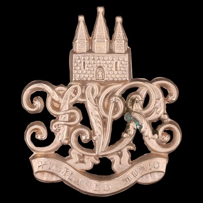 Lot 22 - A Fife (Kirkaldy) Rifle Volunteers pouch badge,...