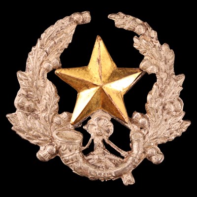 Lot 26 - A late 19th / early 20th Century Cameronians...