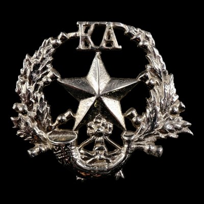Lot 40 - A Kelvinside Academy OTC glengarry badge