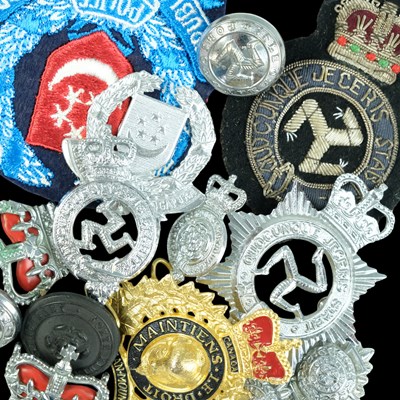 Lot 589 - A group of QEII GB and world police force...
