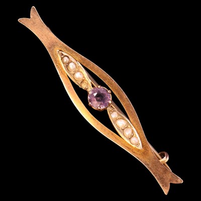 Lot 1371 - An early 20th Century amethyst and seed pearl...