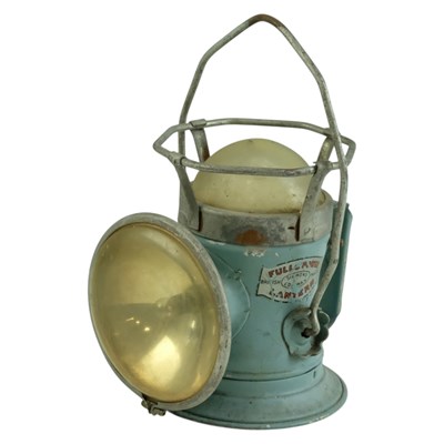 Lot 726 - A 1960s Siemens Ediswan "Fullo'power" electric...