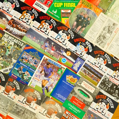 Lot 443 - [Football / Manchester United] A group of...