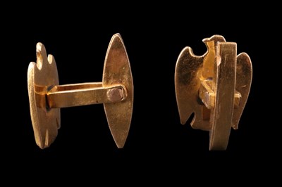 Lot 1071 - A pair of high carat yellow metal Abu Dhabi...