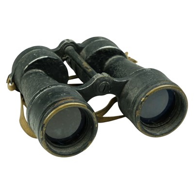 Lot 215 - A set of British Army No 5 binoculars
