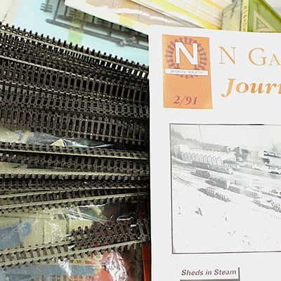 Lot 700 - [Model railway] A quantity of N gauge track...