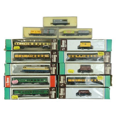 Lot 709 - [Model railway] A quantity of Lima N gauge...