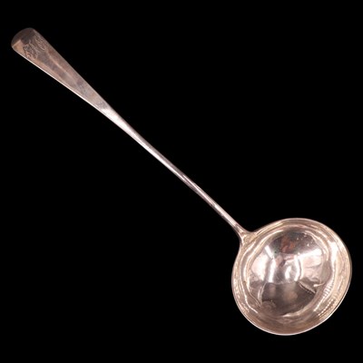 Lot 1138 - A George III silver Old English-pattern sauce...