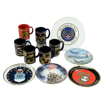 Lot 254 - A group of USAF commemorative plates and mugs