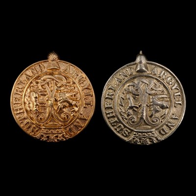 Lot 130 - Two Argyll and Sutherland Highlanders pagri...