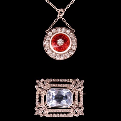 Lot 1426 - An Art Deco silver pendant necklace and brooch,...