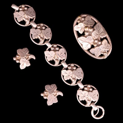 Lot 1419 - A late 19th / early 20th Century electroplate...