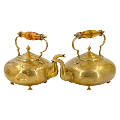 Lot 794 - A pair of late 19th / early 20th Century James...