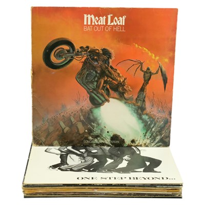 Lot 659 - A quantity of vinyl records, including works...