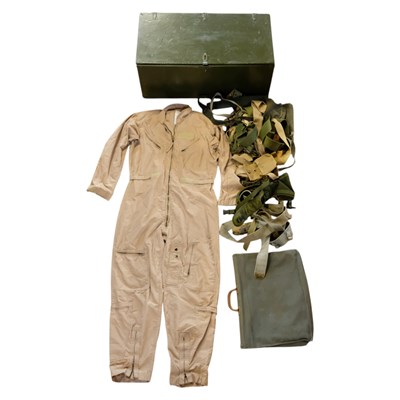 Lot 221 - A footlocker of post-War British and US...