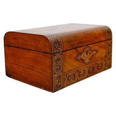 Lot 831 - A Victorian Tunbridge banded walnut box, 25.5...