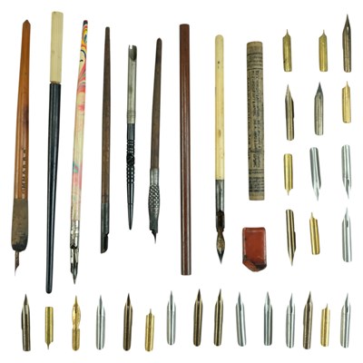 Lot 535 - A quantity of antique dip pens, nibs and...