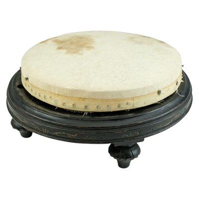 Lot 1663 - A Victorian parcel-gilt turned, carved and...