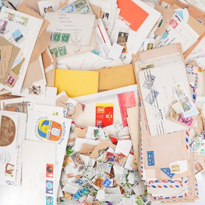 Lot 525 - A quantity of unsorted philatelic...