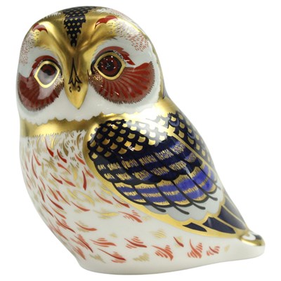 Lot 939 - A Royal Crown Derby Tawny Owl paperweight
