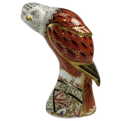 Lot 952 - A Royal Crown Derby Red kite paperweight