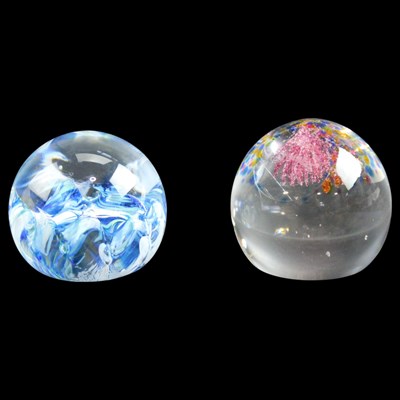 Lot 1105 - Caithness and Selkirk glass paperweights