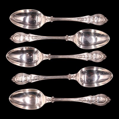 Lot 1226 - Five Victorian silver tulip-pattern teaspoons,...