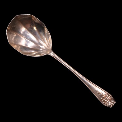 Lot 1229 - A Victorian silver thread-pattern caddy...