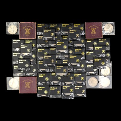Lot 493 - A quantity of GB commemorative crowns in...