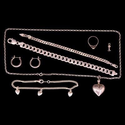 Lot 1416 - Vintage white metal / silver heavy-curb link...