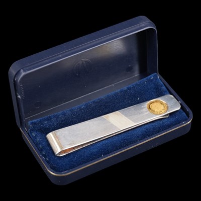 Lot 1409 - An Italian US President John F and Robert...