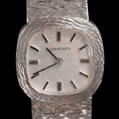 Lot 1552 - A 1970s lady's Longines silver wristwatch,...