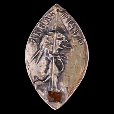 Lot 111 - A 1920s French Great War commemorative silver...