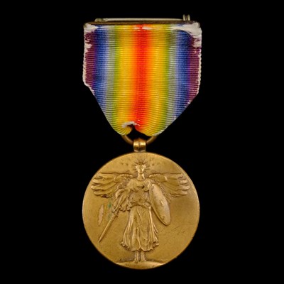 Lot 24 - A Great War US Allied Victory medal