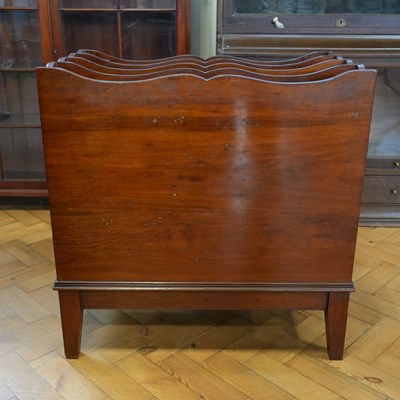 Lot 1670 - A late 19th / early 20th Century red walnut...
