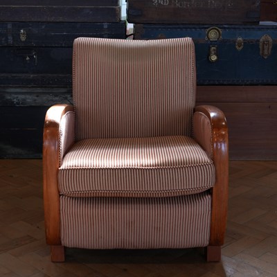 Lot 1678 - An Art Deco style Parker Knoll armchair, 78 cm...