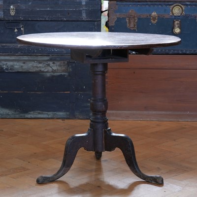 Lot 1682 - A late Georgian oak box "birdcage" tripod tea...