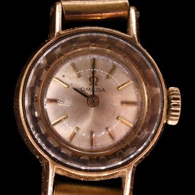 Lot 1538B - A mid 20th Century lady's Omega cocktail...