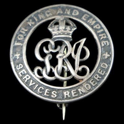 Lot 8 - A Silver War Badge, numbered B261514