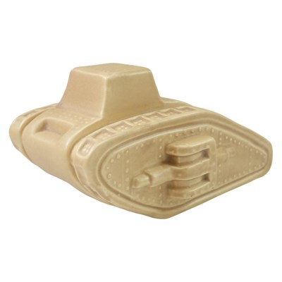 Lot 164 - A Carlton Ware Great War tank, 15.5 cm