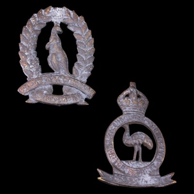 Lot 99 - Australian 2nd and 4th Light Horse Regiment...
