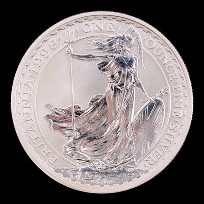 Lot 490 - A UK 1998 Britannia 1oz fine silver bullion coin