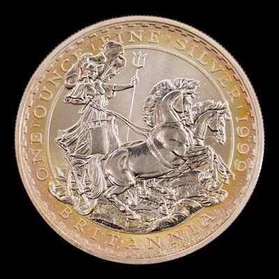 Lot 491 - A UK 1999 Britannia 1oz fine silver bullion coin