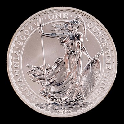 Lot 494 - A UK 2002 Britannia 1oz fine silver bullion coin